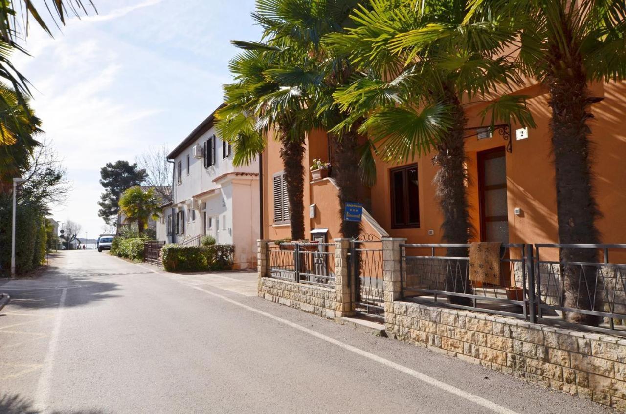 Lili Lejlighed Novigrad Istria Eksteriør billede